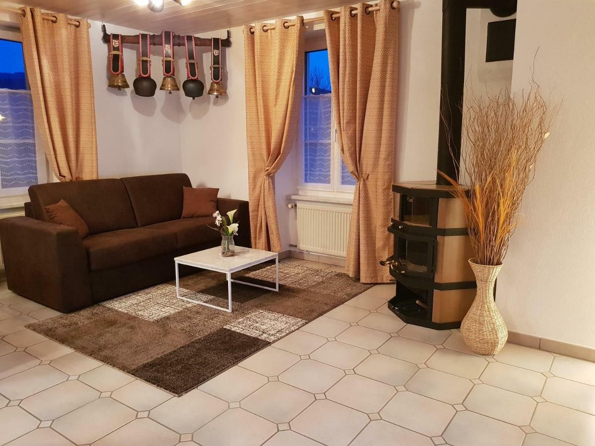 Apartement-Gite Rural A 3 Km De Delemont Courcelon Exterior foto