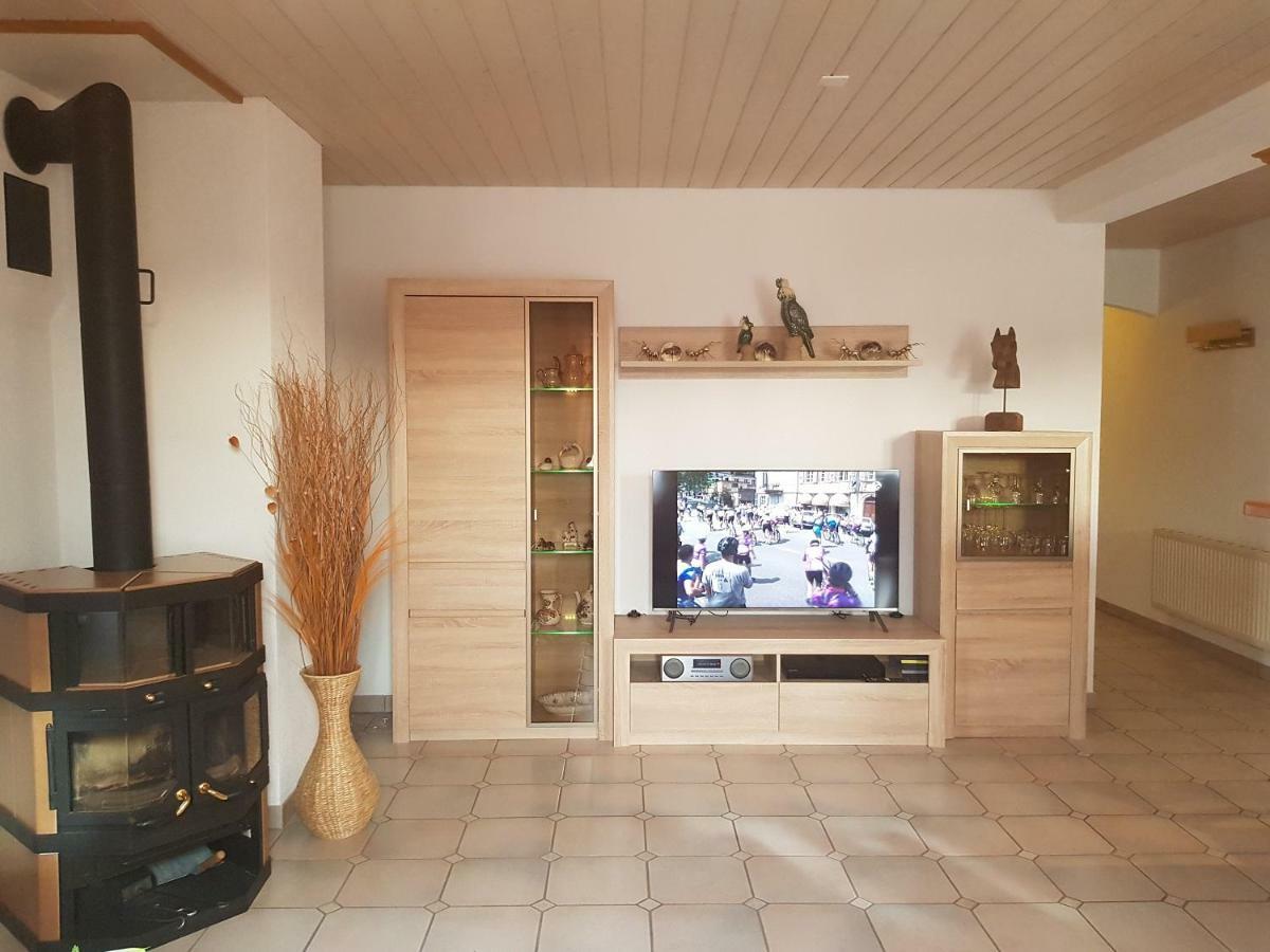 Apartement-Gite Rural A 3 Km De Delemont Courcelon Exterior foto